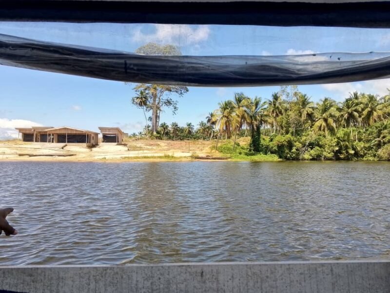 A vendre Assinie pk 16 un terrain de 15000m2