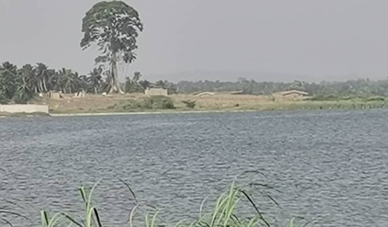 A vendre Assinie pk 16 un terrain de 15000m2