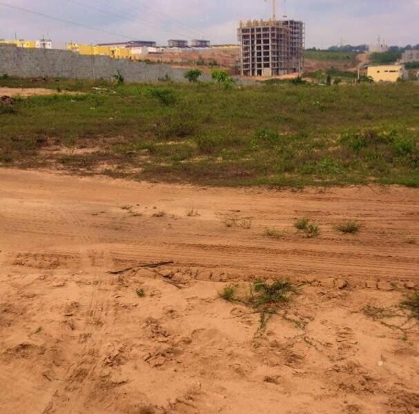 🚨 TERRAIN EN VENTE À ABIDJAN 🚨