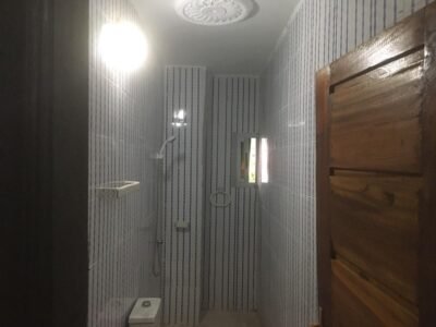 Location disponible à Cocody Abatta (Carrefour BCEAO)