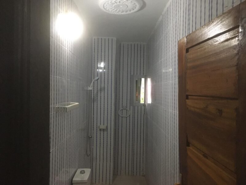 Location disponible à Cocody Abatta (Carrefour BCEAO)