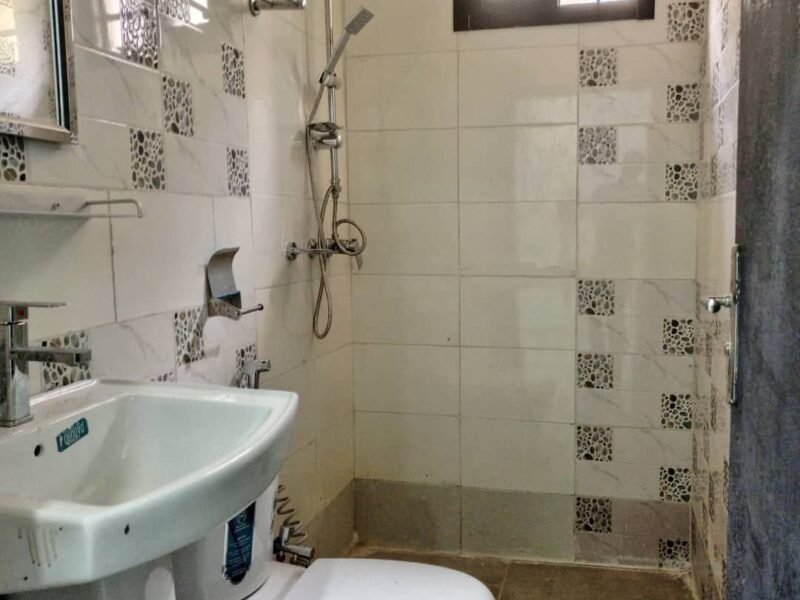 VILLA BASSE EN VENTE