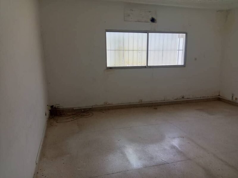 LOCATION VILLA BASSE