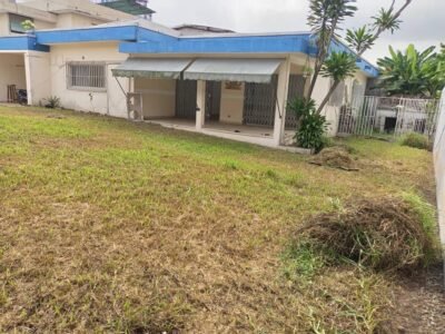 LOCATION VILLA BASSE