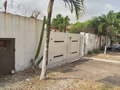 LOCATION VILLA BASSE