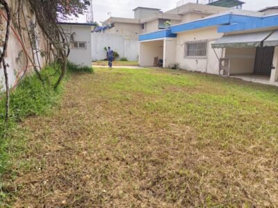 LOCATION VILLA BASSE