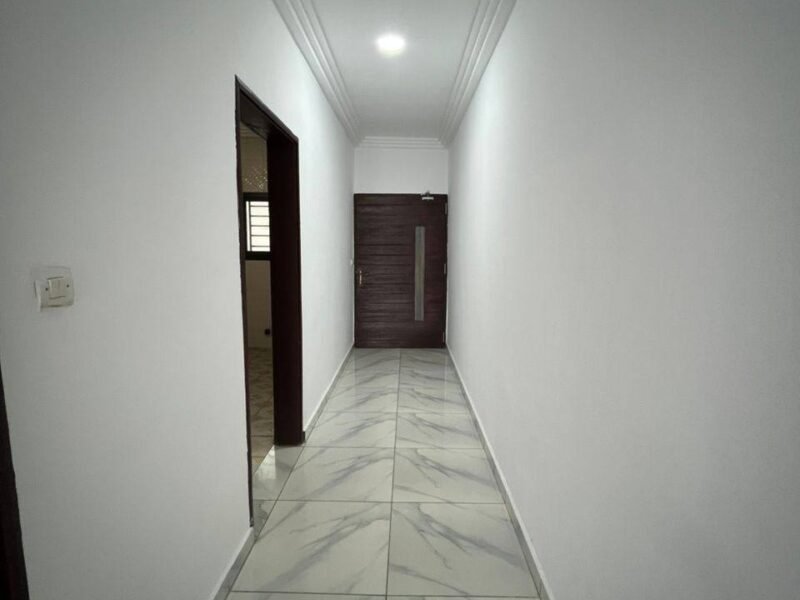 5 APPARTEMENT EN VENTE A COCODY RIVIERA 4 M'BADON