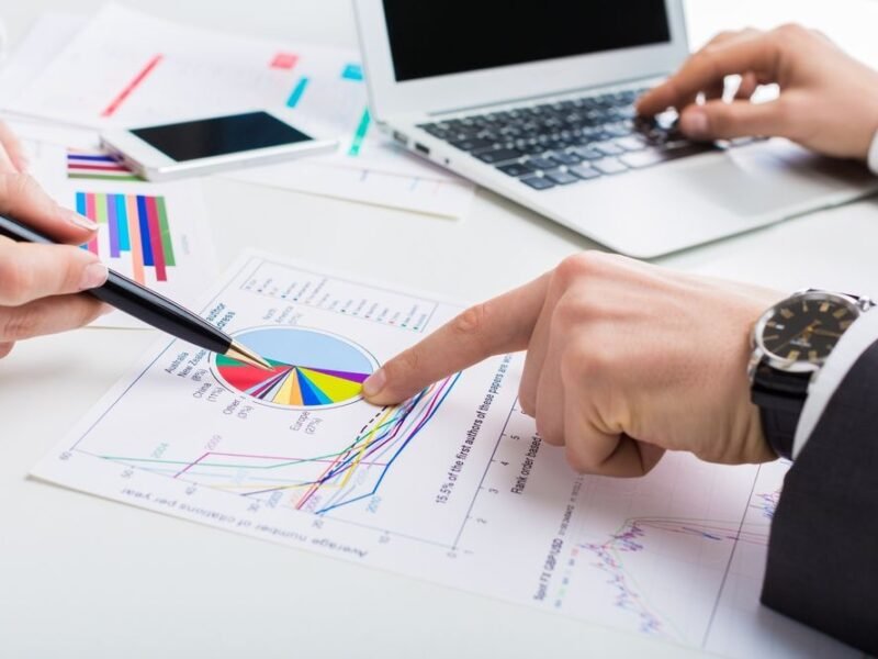 COMPTABLE EXPERIMENTE